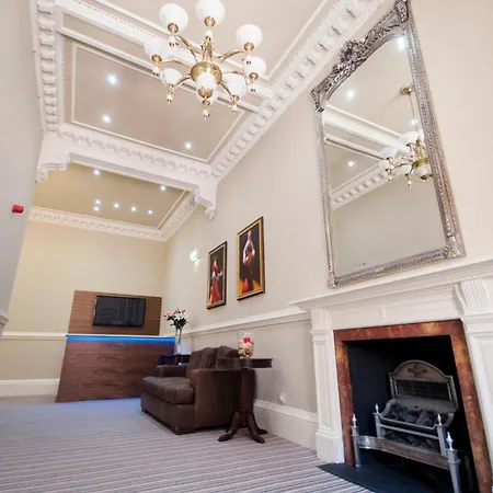 Palmerston Suites-2